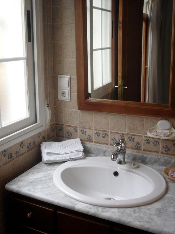 Hostal Rural El Padul Номер фото