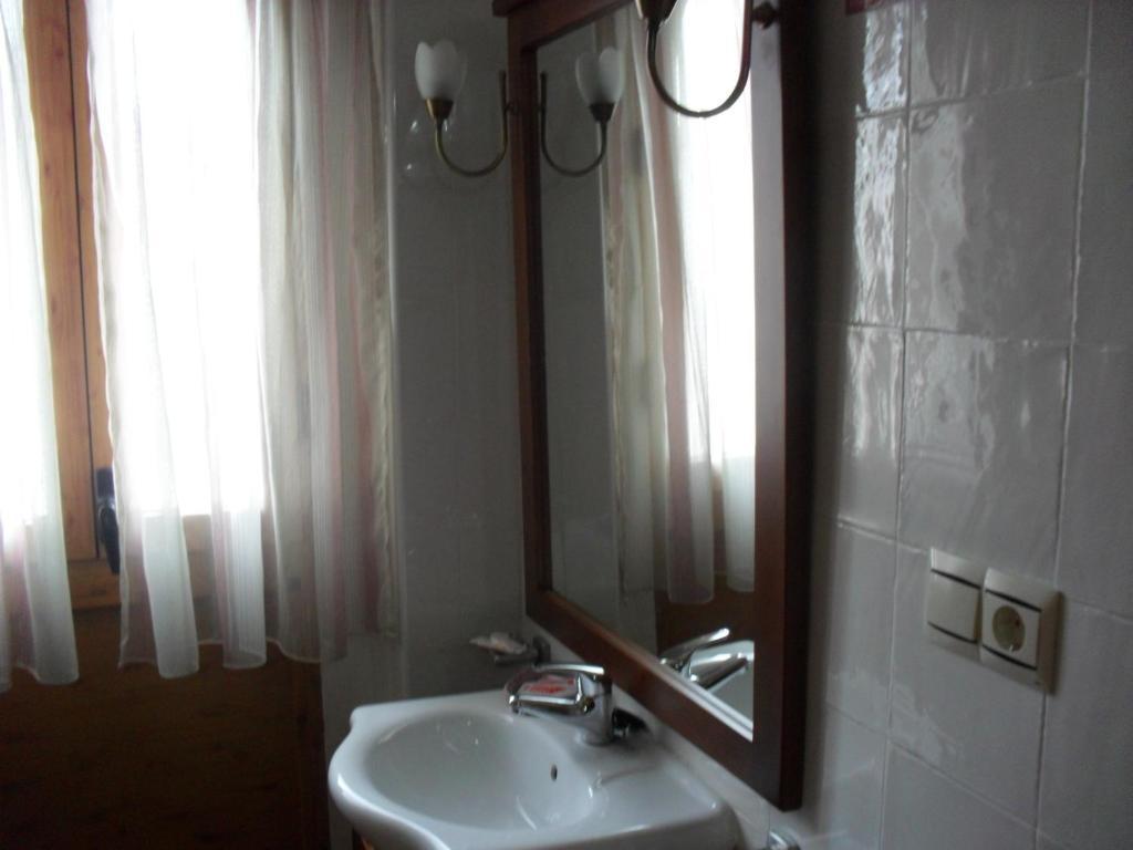 Hostal Rural El Padul Номер фото