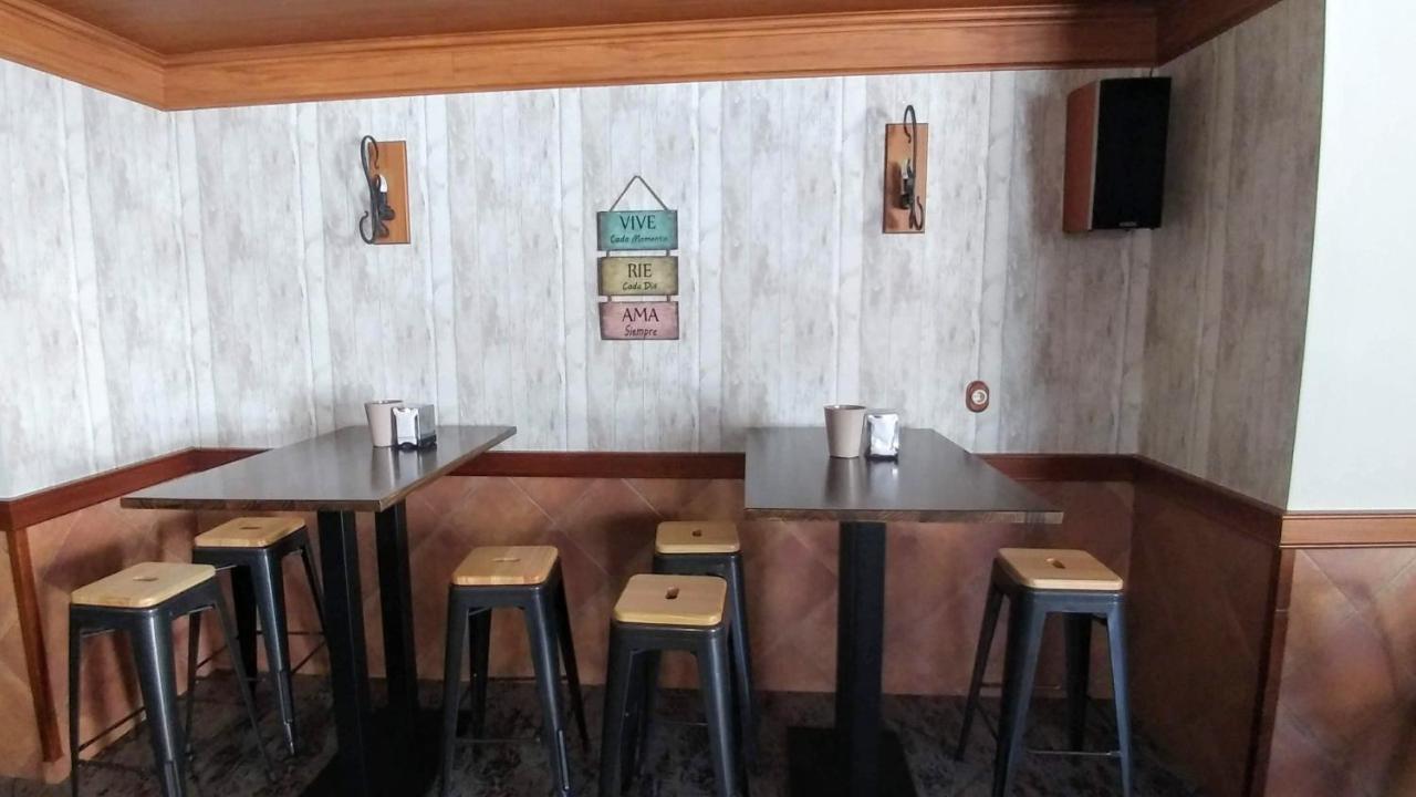 Hostal Rural El Padul Екстер'єр фото